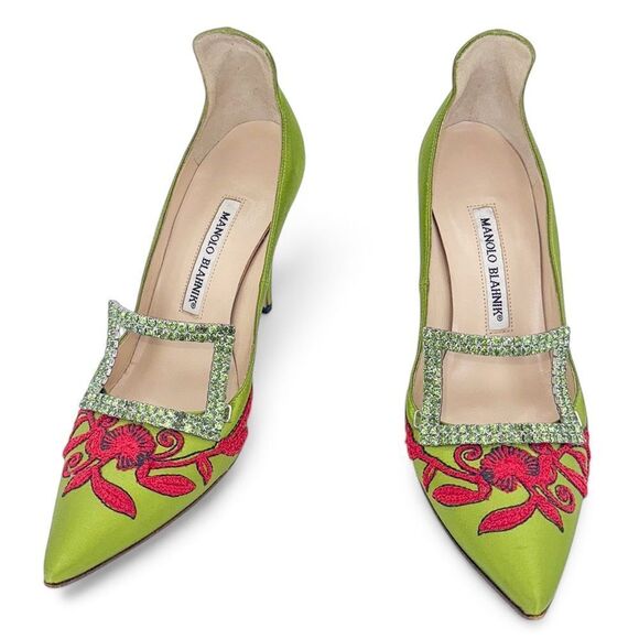 MANOLO BLAHNIK Avocado Satin Crystal Buckle Pointed Toe Pumps Size EU37.5 - Picture 4 of 13